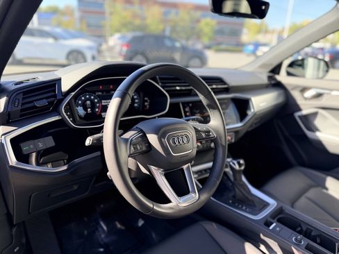 Certified 2024 Audi Q3 2.0T Premium image 12