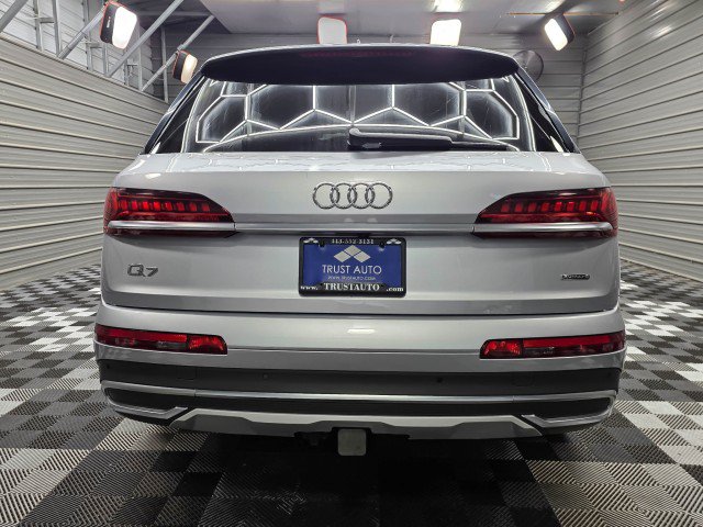 Used 2021 Audi Q7 3.0T Premium Plus w/ Premium Plus Package AWD/4WD image 7