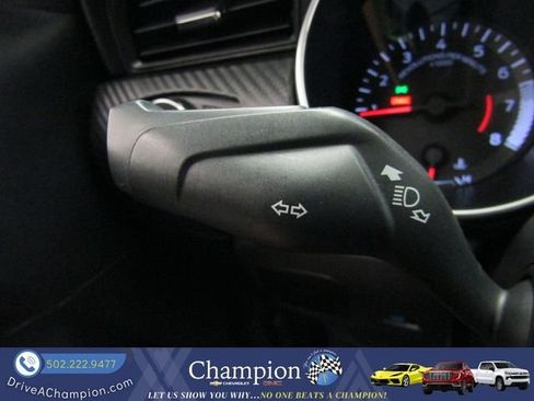 Used 2018 Ford Mustang Coupe RWD image 17