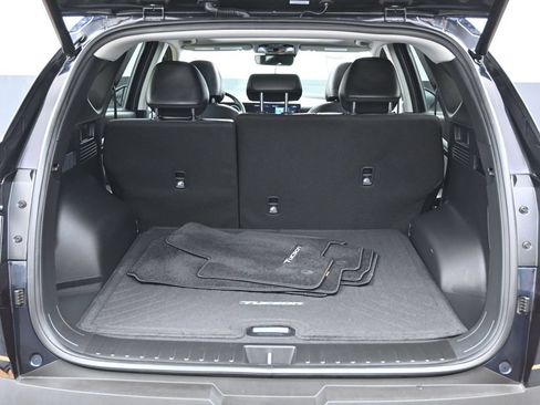 Used 2025 Hyundai Tucson Limited AWD/4WD image 34