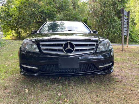 Used 2011 Mercedes-Benz C 300 Luxury image 13