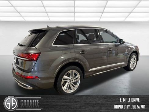Used 2023 Audi Q7 2.0T Premium AWD/4WD image 5