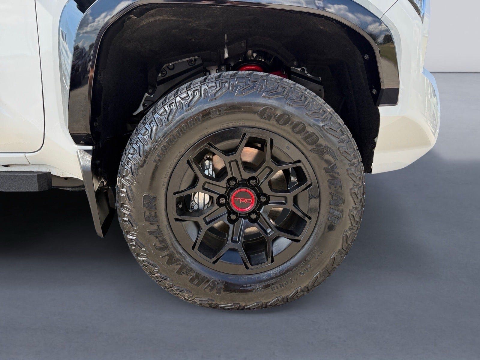 Used 2026 Toyota Tacoma TRD Pro AWD/4WD image 9