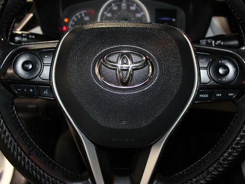 Used 2020 Toyota Corolla SE FWD image 21