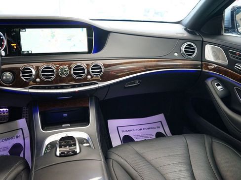 Used 2015 Mercedes-Benz S 550 4MATIC Sedan image 12