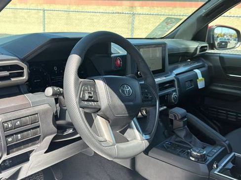 New 2026 Toyota Tacoma TRD Off-Road AWD/4WD image 13