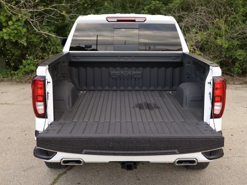 Used 2025 GMC Sierra 1500 Elevation w/ Elevation Premium Package AWD/4WD image 28