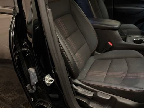 Used 2023 Chevrolet Equinox RS w/ LPO, Floor Liner Package FWD image 20