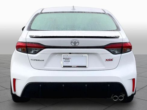 Used 2026 Toyota Corolla XSE FWD image 5
