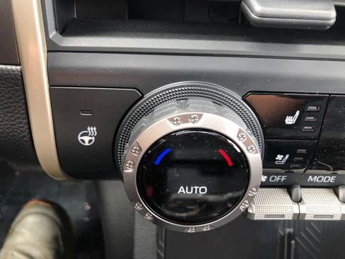 New 2026 Toyota Tacoma TRD Off-Road AWD/4WD image 18