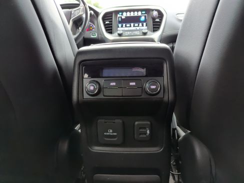 Used 2019 GMC Acadia SLT image 35