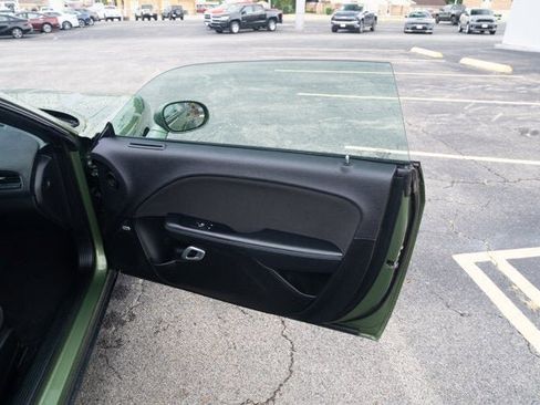 Used 2023 Dodge Challenger SXT image 12