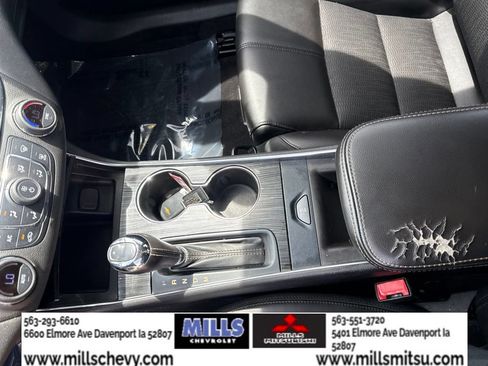 Used 2018 Chevrolet Impala LT w/ Sunroof and Spoiler Package FWD image 16