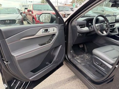 New 2026 Ford Explorer Active w/ Active Comfort Package image 12