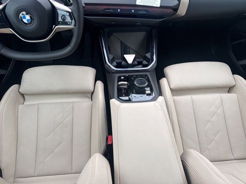 Used 2025 BMW X3 xDrive30i w/ Premium Package image 15