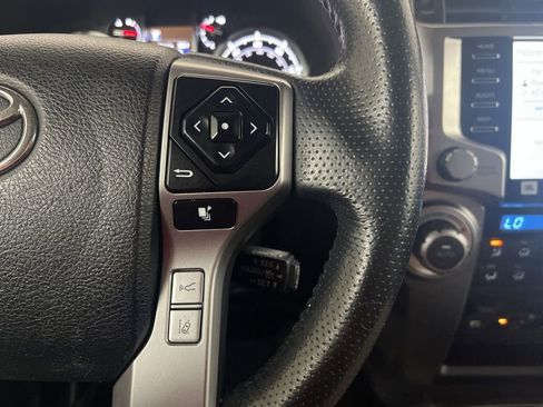 Used 2021 Toyota 4Runner Limited AWD/4WD image 60