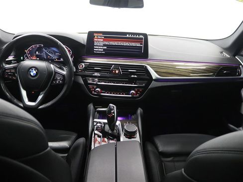 Used 2022 BMW 530i xDrive w/ Premium Package AWD/4WD image 28