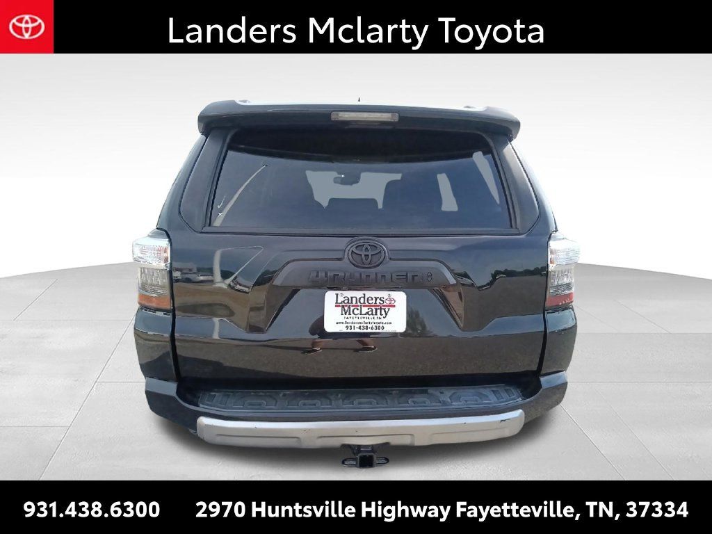 Used 2022 Toyota 4Runner TRD Off-Road Premium w/ TRD Black Wheel Package (TMS) AWD/4WD image 4
