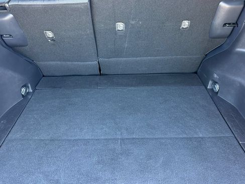 Used 2021 Toyota RAV4 XLE w/ Carpet Mat Package (TMS) AWD/4WD image 19