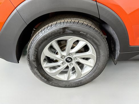 Used 2016 Hyundai Tucson SE image 32