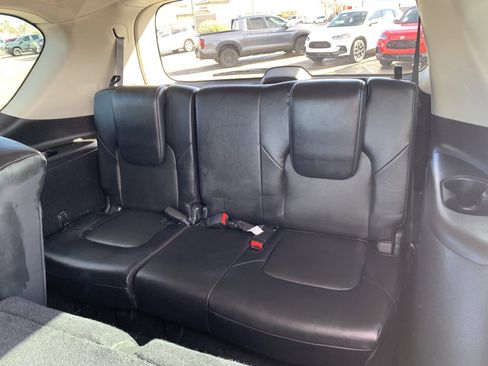 Used 2023 Nissan Armada SV image 42