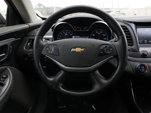Used 2018 Chevrolet Impala LT image 9