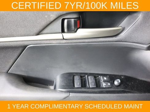 Used 2025 Toyota Camry LE w/ Convenience Package FWD image 18