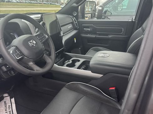 New 2025 RAM 2500 Laramie image 22