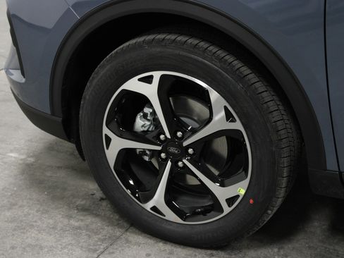 New 2026 Ford Escape ST-Line Select w/ Tech Pack #2 image 10