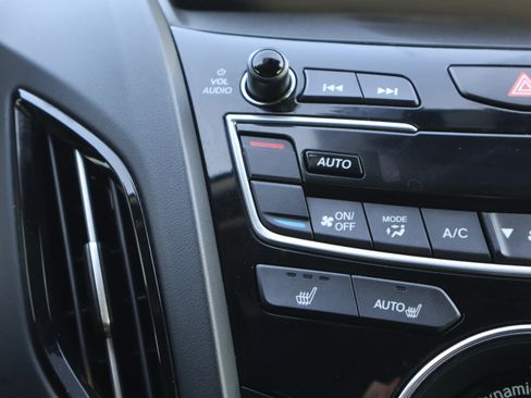 Used 2024 Acura RDX SH-AWD w/ Technology Package image 25