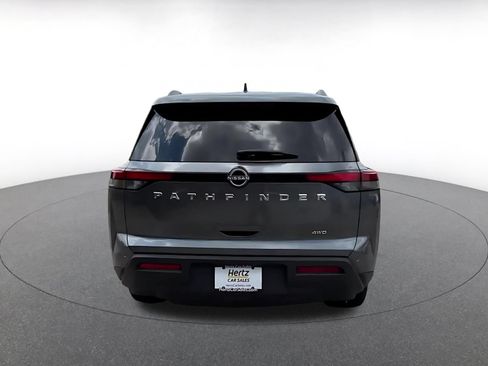 Used 2025 Nissan Pathfinder SV AWD/4WD image 10