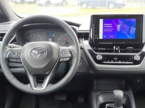 Certified 2024 Toyota Corolla SE image 22