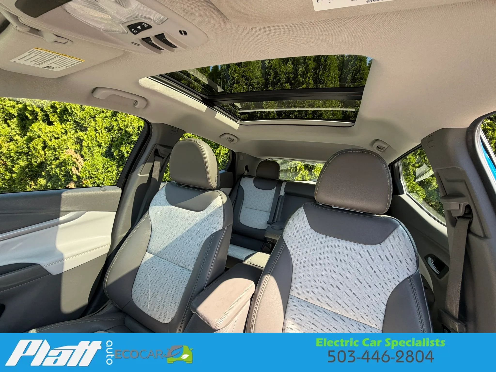 Used 2022 Chevrolet Bolt EUV Premier w/ Sun & Sound Package FWD image 33