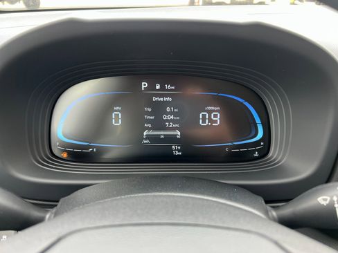 New 2026 Hyundai Venue SE FWD image 27