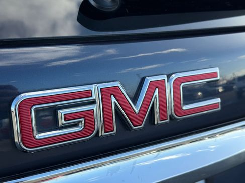 Used 2019 GMC Terrain SLT w/ Preferred Package image 10