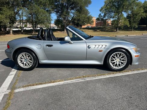 Used 1999 BMW Z3 2.5i image 2