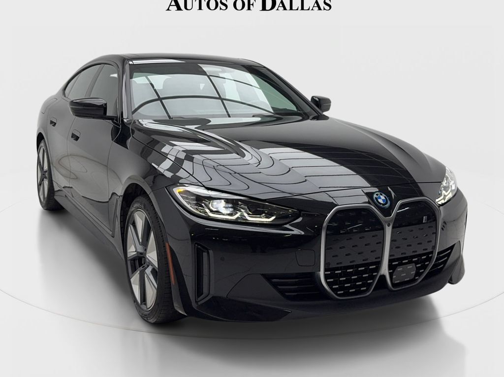 Used 2023 BMW i4 eDrive35 RWD image 3
