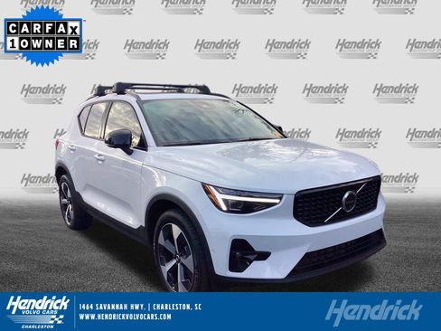 Certified 2026 Volvo XC40 B5 Plus w/ Protection Package Premier AWD/4WD image 1