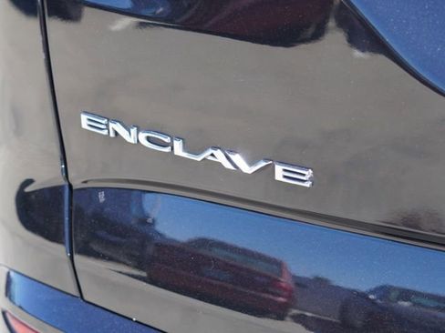 Used 2023 Buick Enclave Avenir w/ Avenir Technology Package FWD image 10