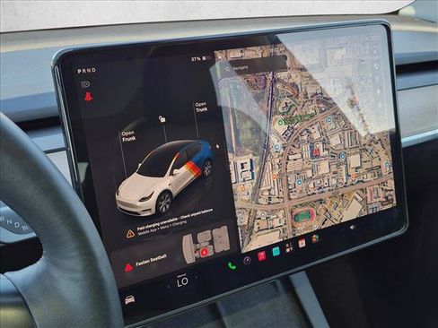 Used 2023 Tesla Model Y Long Range AWD/4WD image 11