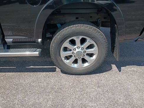 Used 2019 RAM 2500 Laramie AWD/4WD image 14