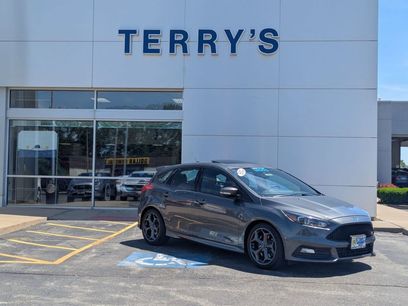 Used 2016 Ford Focus ST w/ Equipment Group 402A