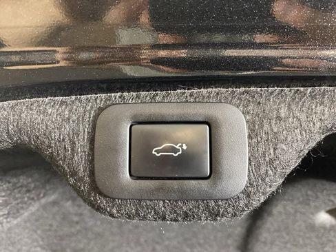 Certified 2024 Lexus ES 350 w/ Premium Package image 31