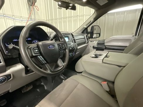 Used 2019 Ford F350 XL w/ XL Value Package image 8