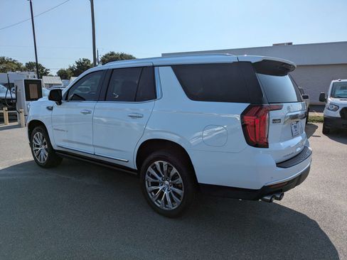 Used 2023 GMC Yukon Denali w/ Max Trailering Package AWD/4WD image 6