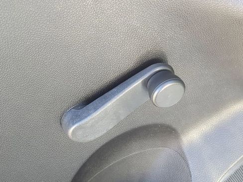 Used 2020 Chevrolet Sonic LT image 25