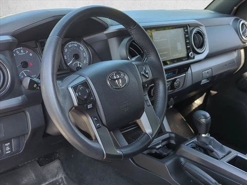 Used 2023 Toyota Tacoma TRD Off-Road AWD/4WD image 9