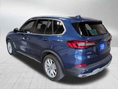 Used 2022 BMW X5 xDrive40i w/ Premium Package image 5