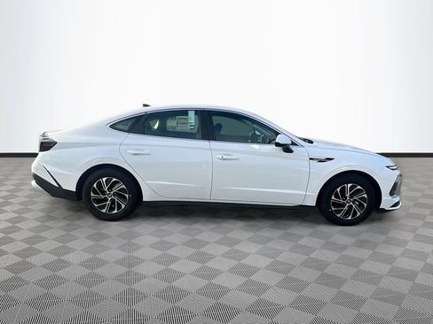 New 2026 Hyundai Sonata Blue image 8