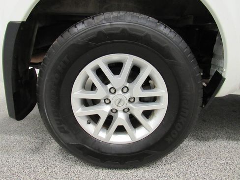 Used 2019 Nissan Frontier SV w/ Value Truck Package image 14